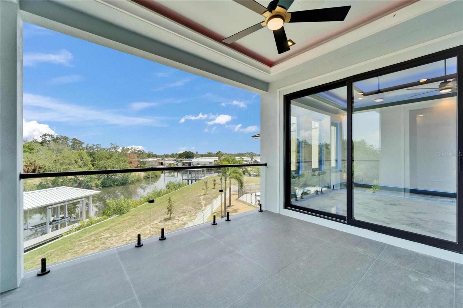 6520 SIMONE SHORES CIR — photo 36