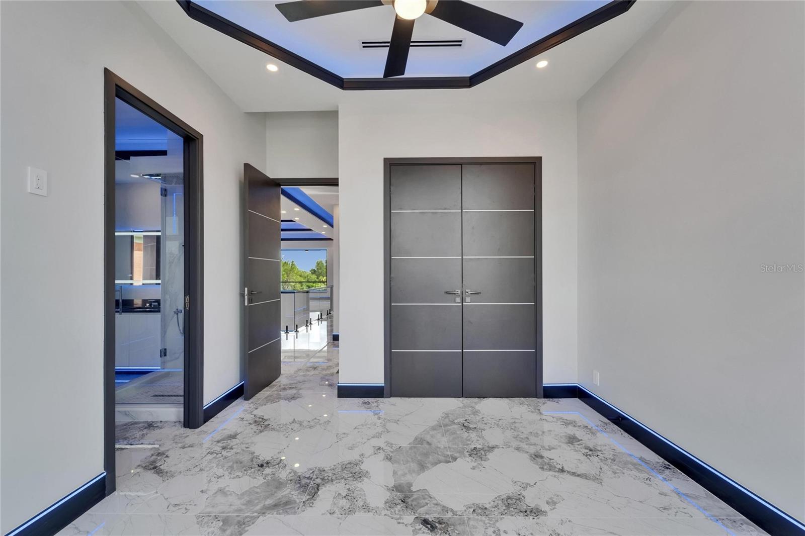 6520 SIMONE SHORES CIR — photo 15