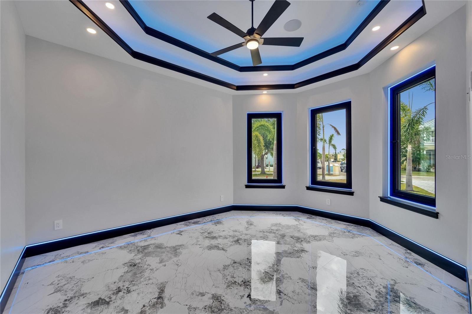 6520 SIMONE SHORES CIR — photo 13