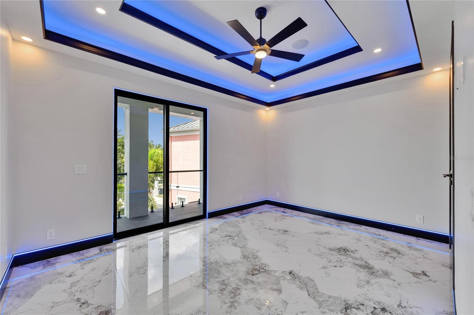 6520 SIMONE SHORES CIR — photo 17