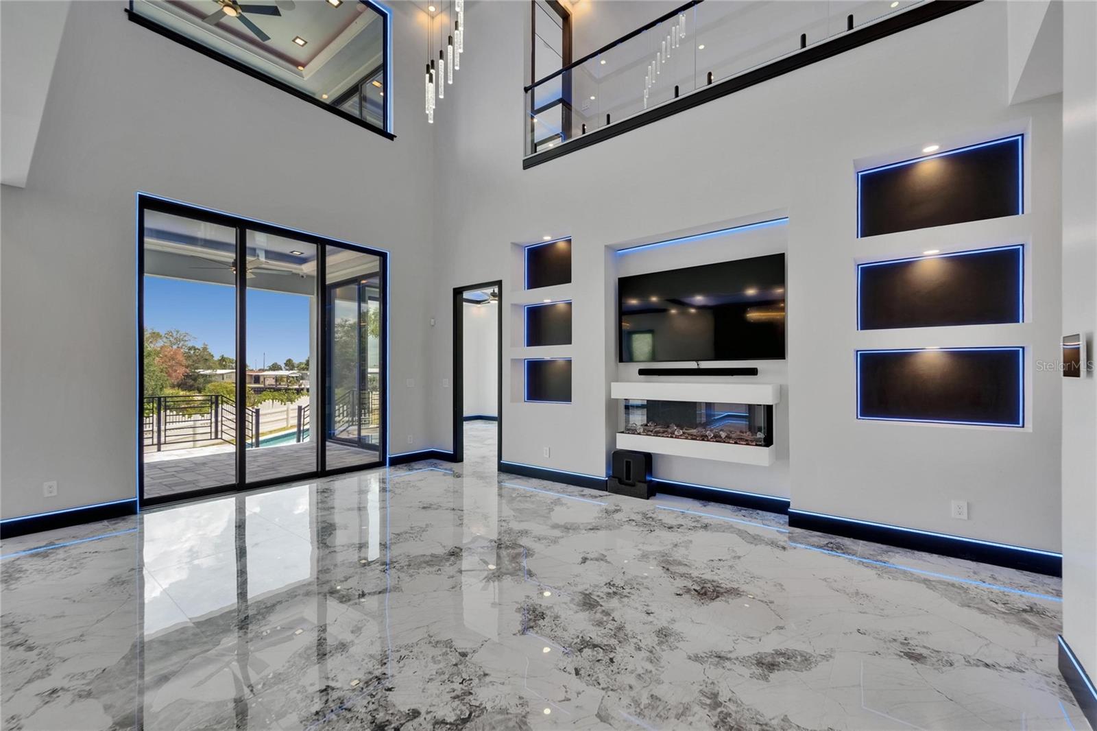 6520 SIMONE SHORES CIR — photo 49
