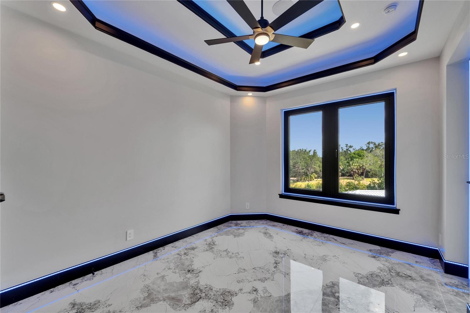 6520 SIMONE SHORES CIR — photo 21