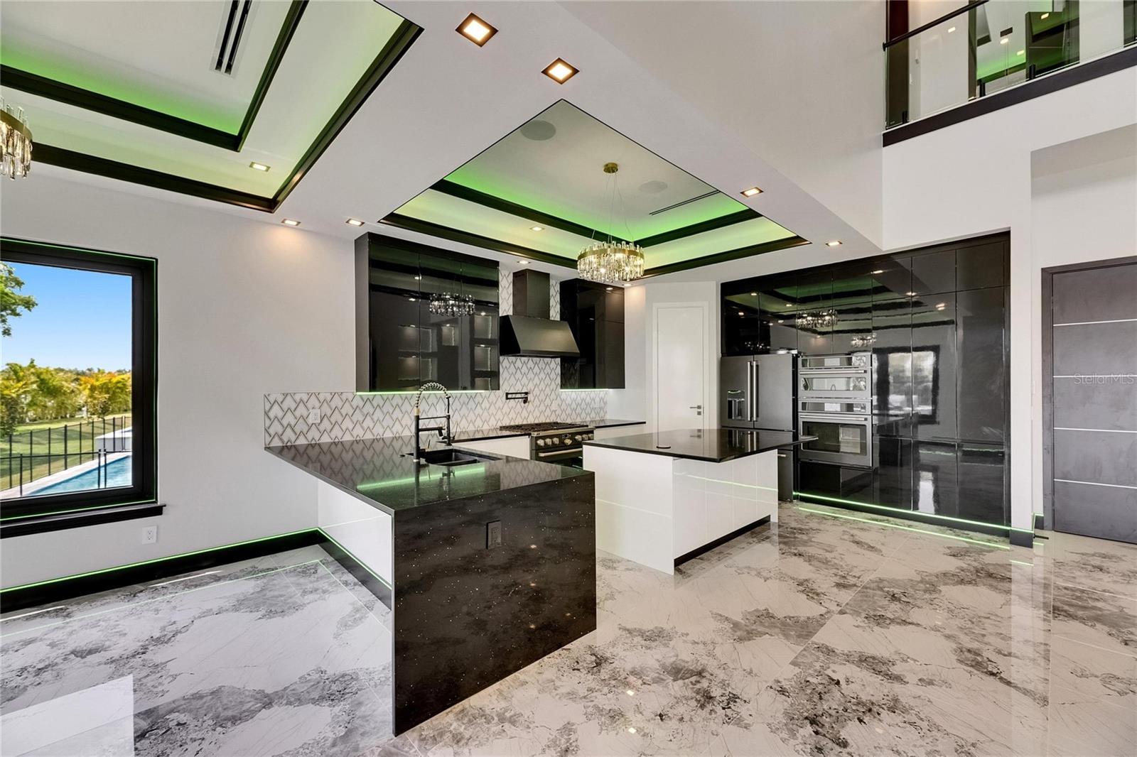 6526 SIMONE SHORES CIR — photo 19