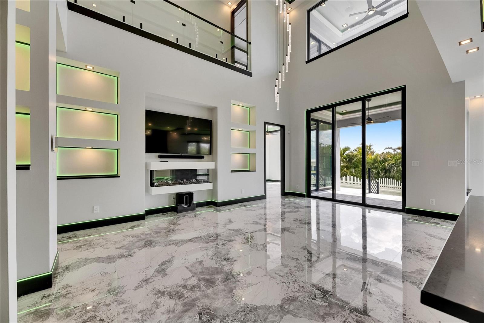 6526 SIMONE SHORES CIR — photo 12