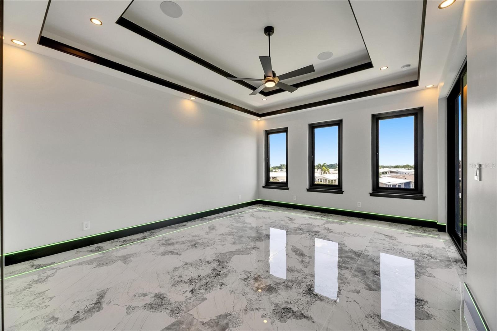 6526 SIMONE SHORES CIR — photo 55