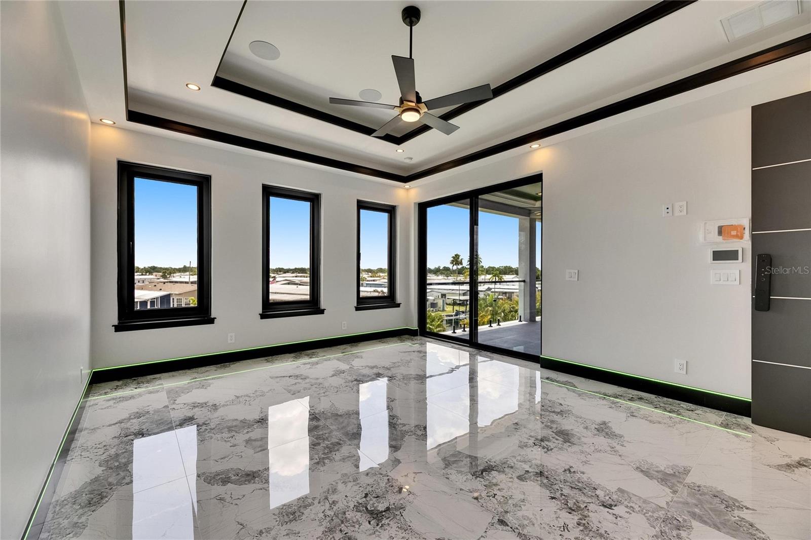 6526 SIMONE SHORES CIR — photo 57