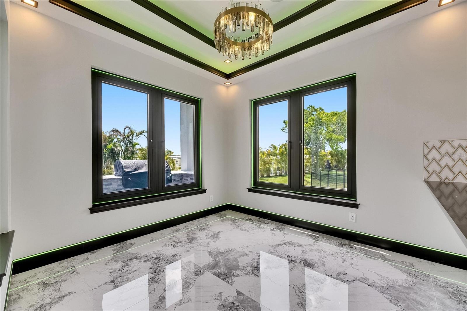 6526 SIMONE SHORES CIR — photo 15