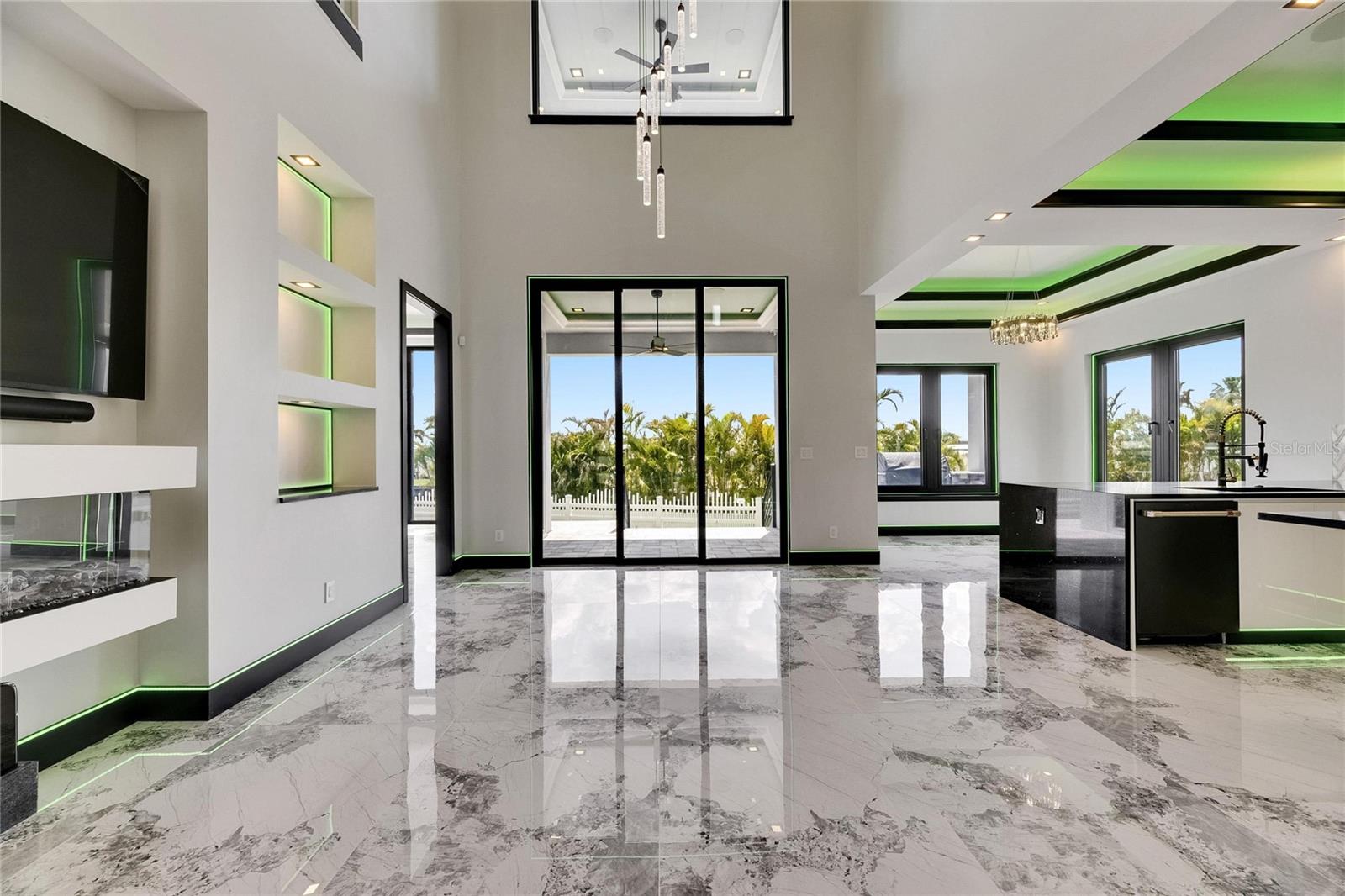 6526 SIMONE SHORES CIR — photo 13