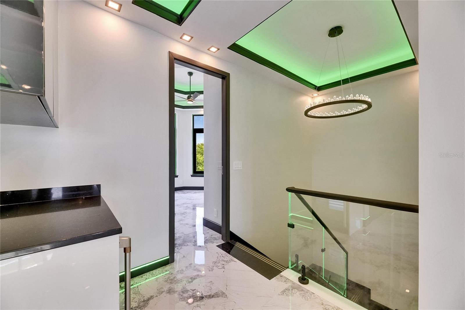 6526 SIMONE SHORES CIR — photo 36
