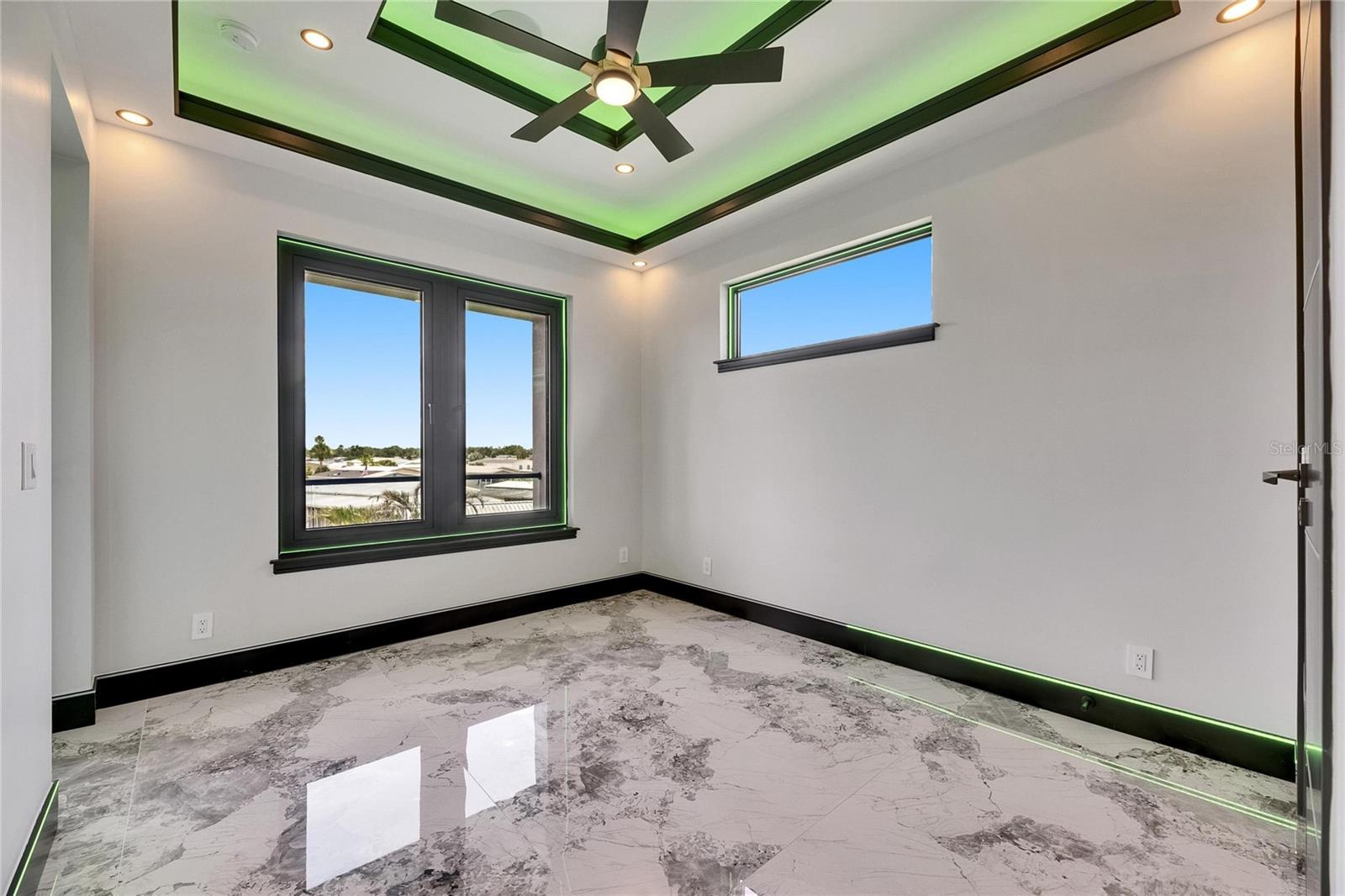 6526 SIMONE SHORES CIR — photo 52