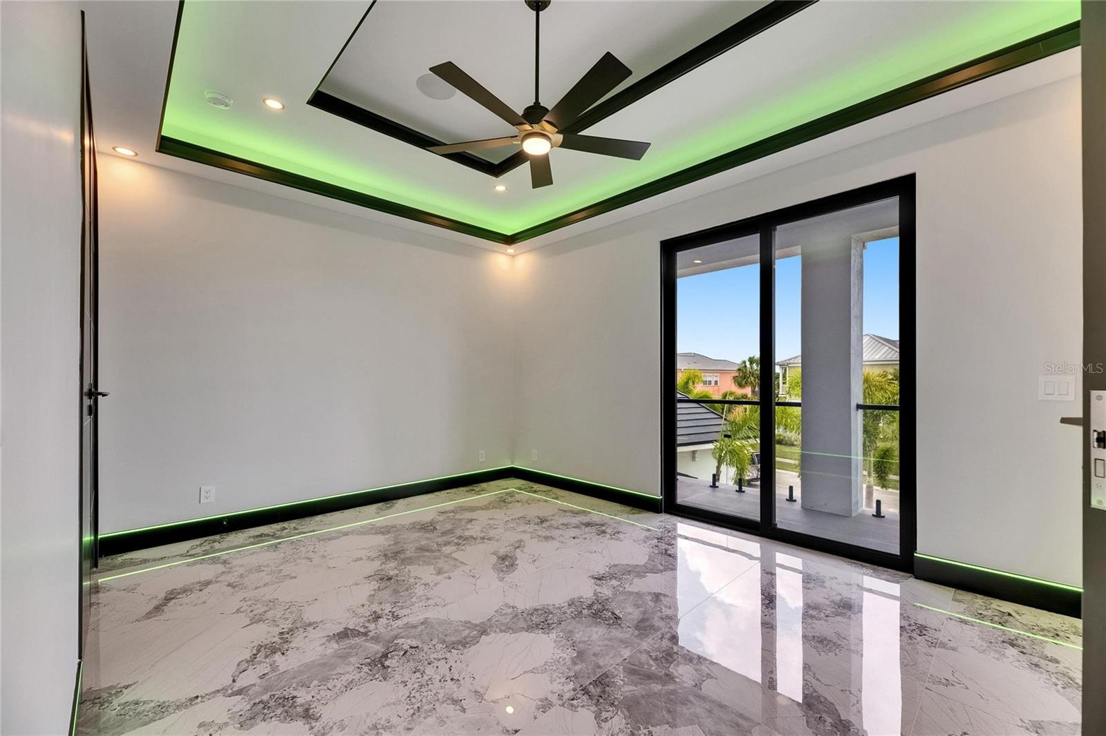 6526 SIMONE SHORES CIR — photo 43