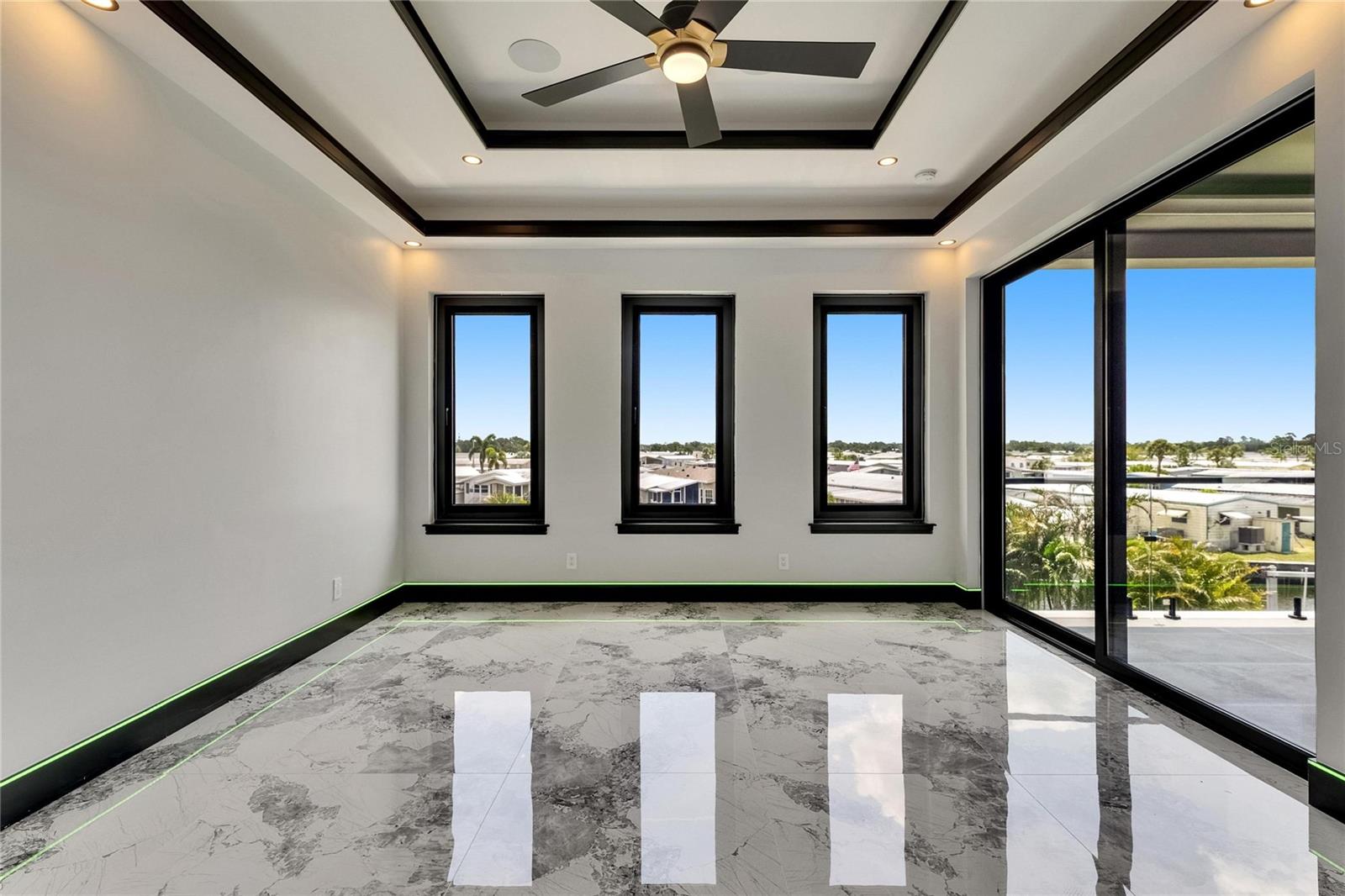 6526 SIMONE SHORES CIR — photo 56