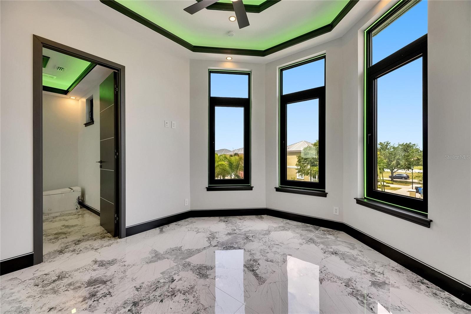 6526 SIMONE SHORES CIR — photo 39