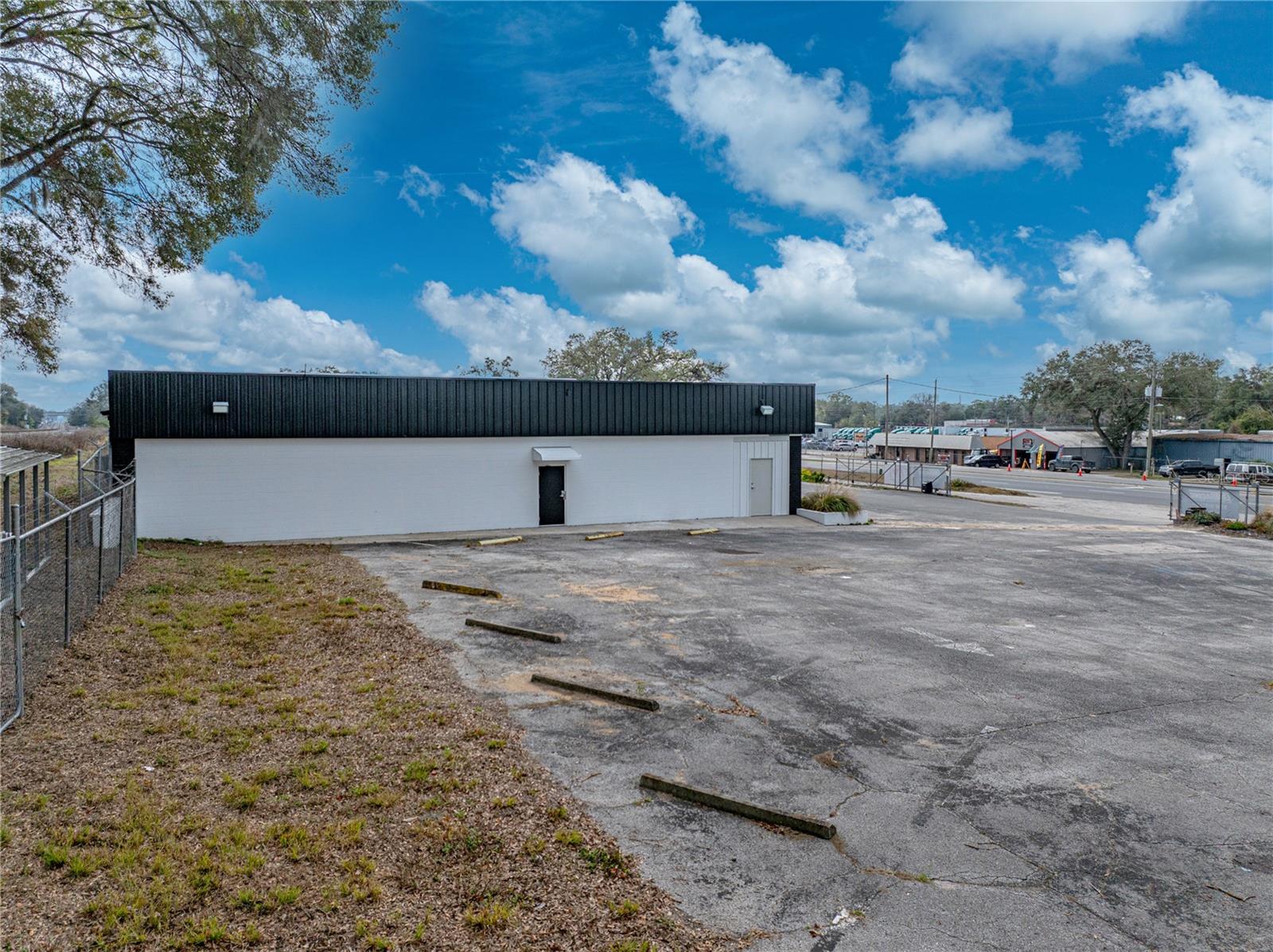 15552 US HIGHWAY 301 — photo 5