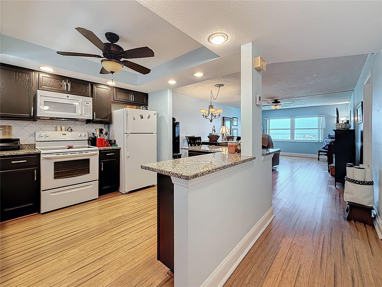 4725 COVE CIRCLE #908 — photo 13