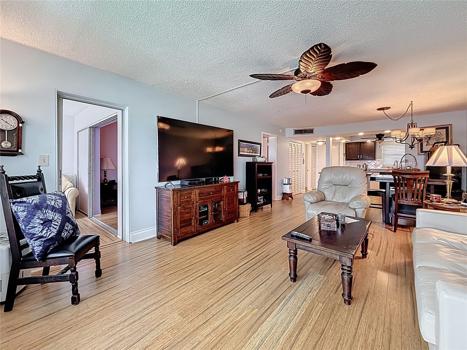 4725 COVE CIRCLE #908 — photo 22