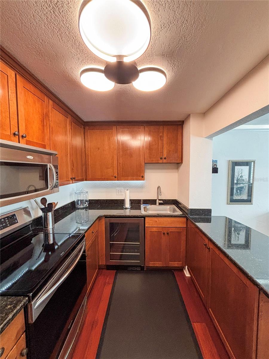 210 5TH AVE S #209 — photo 5