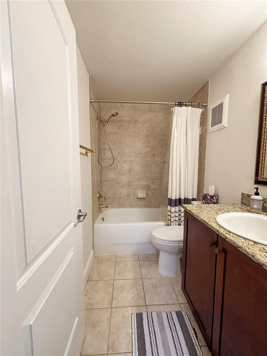 210 5TH AVE S #209 — photo 36