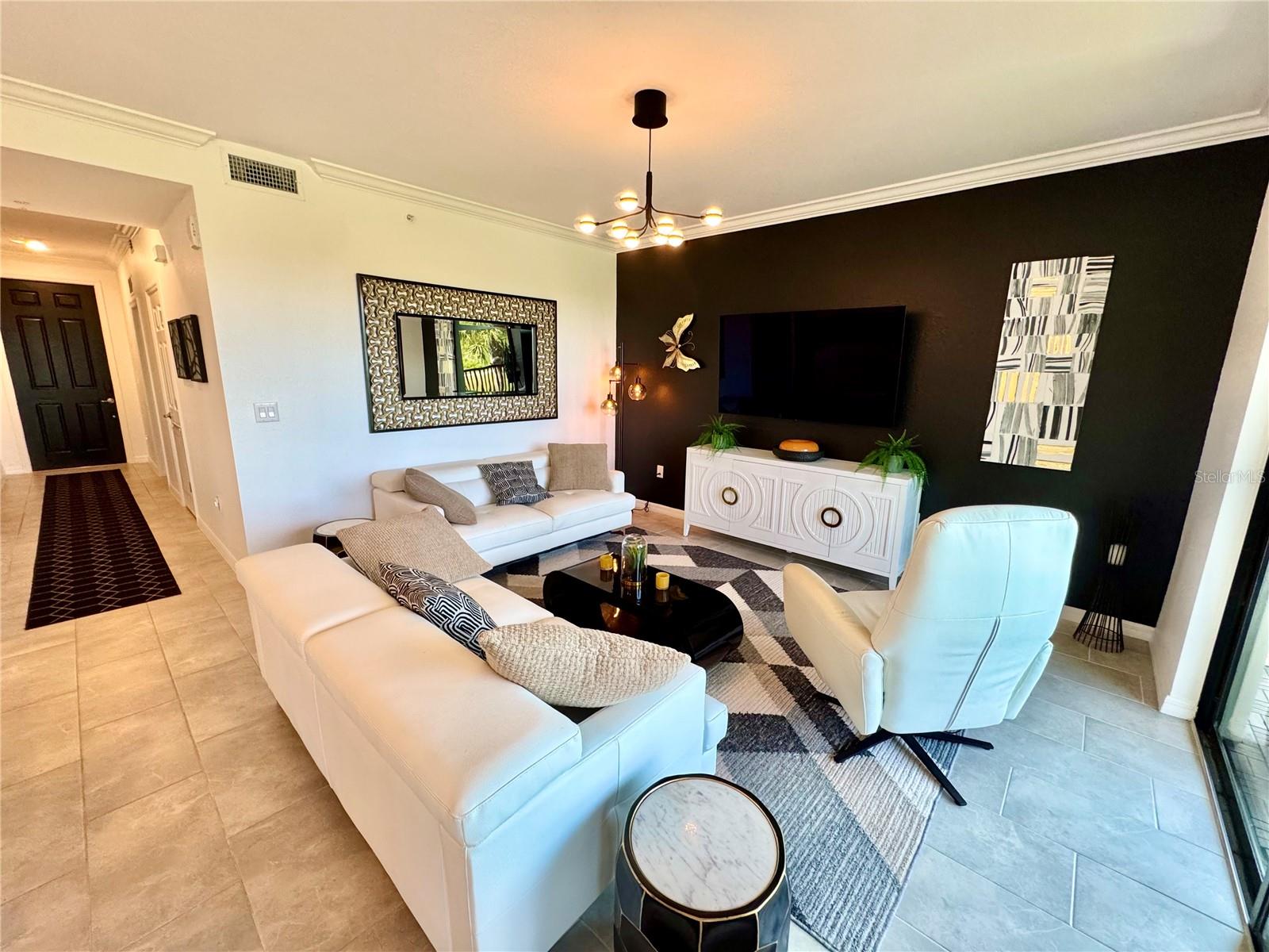 18028 GAWTHROP DR #303 — photo 21