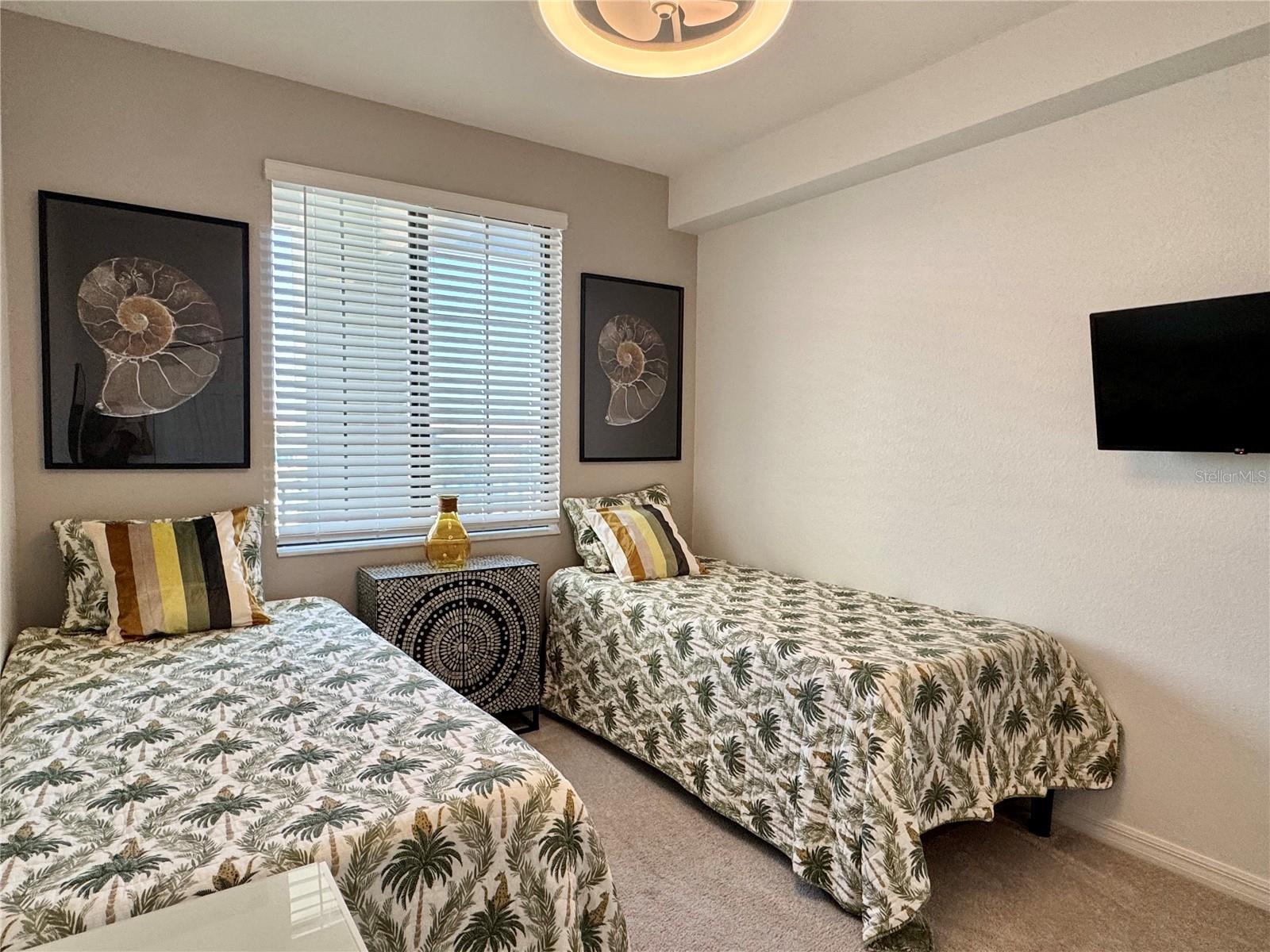 18028 GAWTHROP DR #303 — photo 31