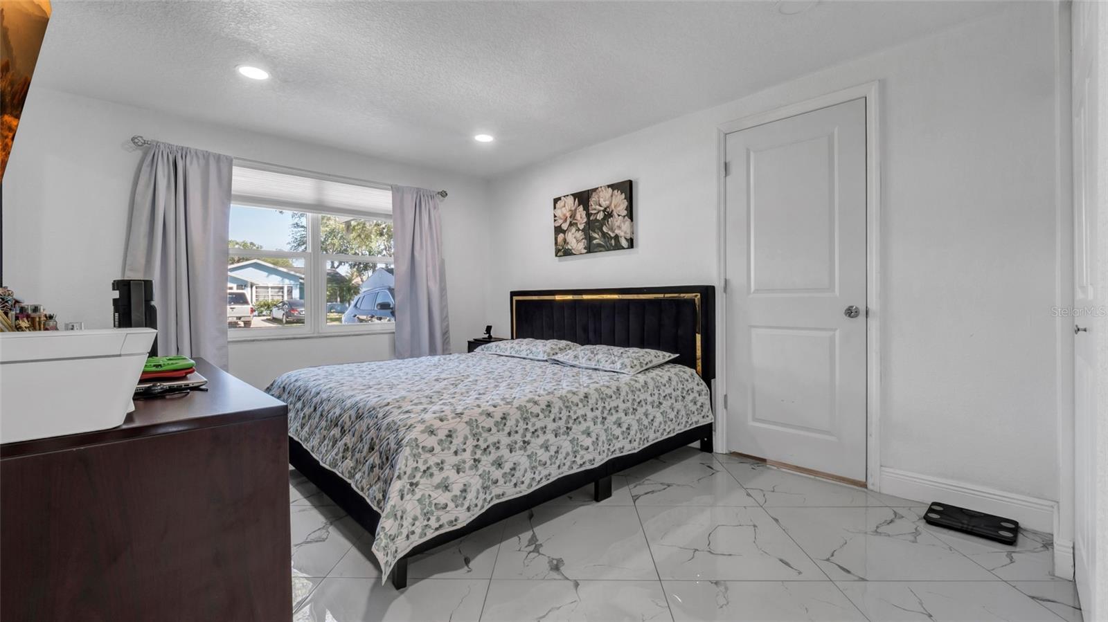 12416 QUEENSLAND LN — photo 22