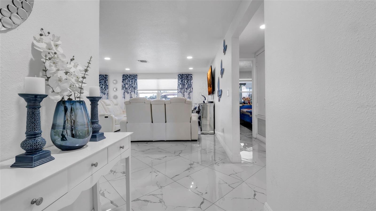 12416 QUEENSLAND LN — photo 5
