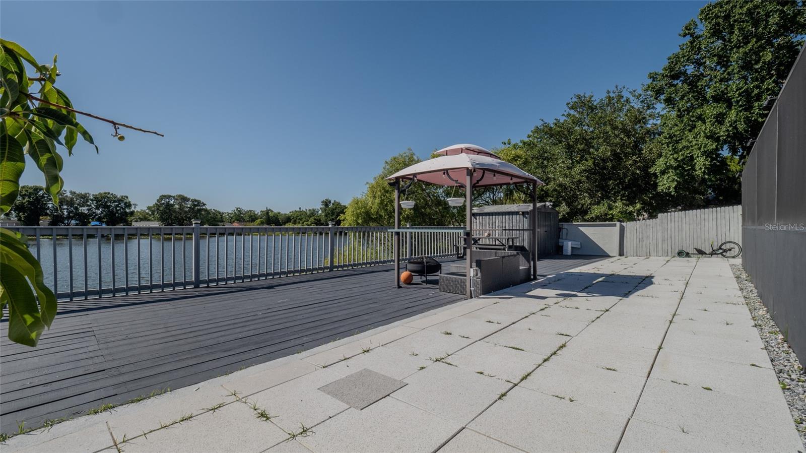 12416 QUEENSLAND LN — photo 36