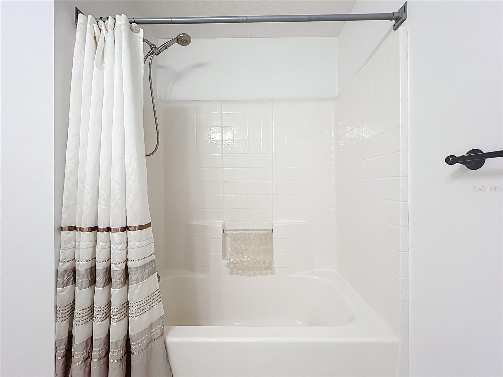 5459 BENTGRASS DR #2-116 — photo 23