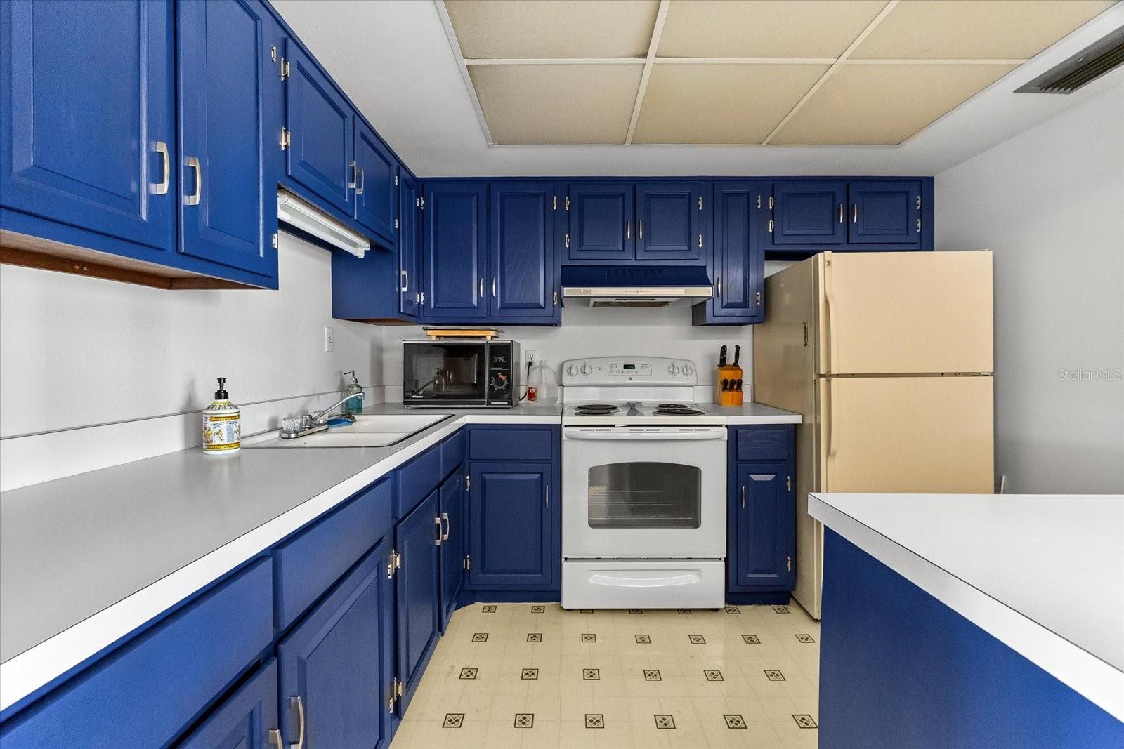 5600 BEACH WAY DR #201 — photo 36