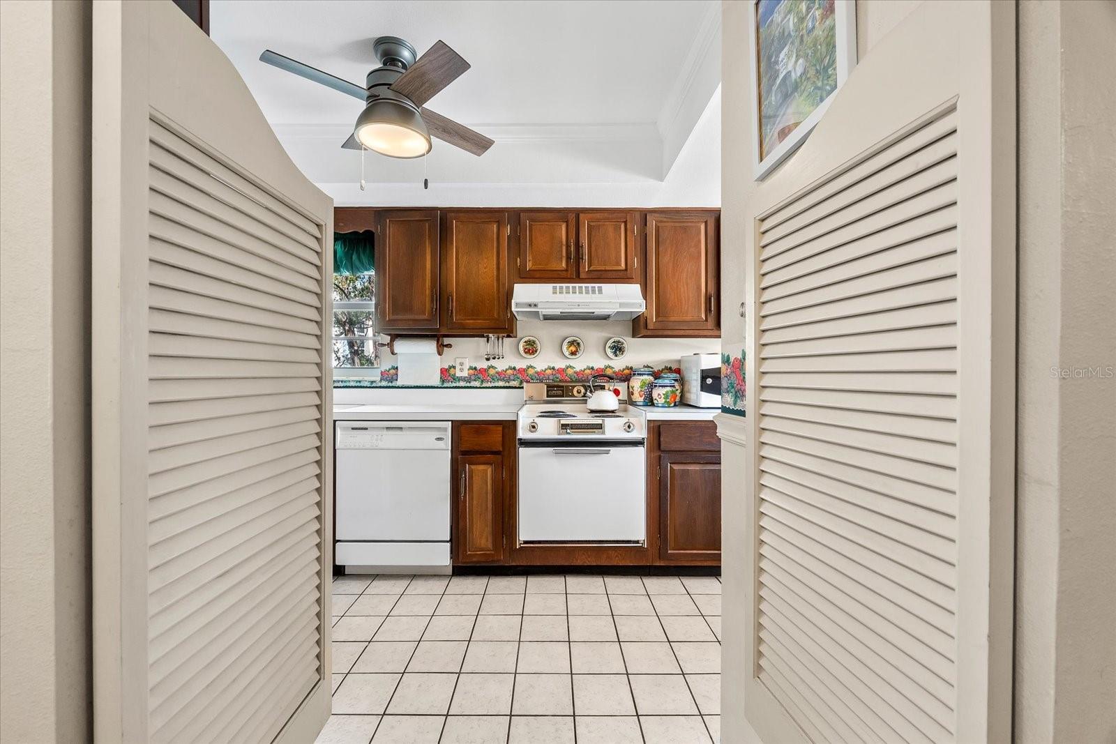 5600 BEACH WAY DR #201 — photo 11