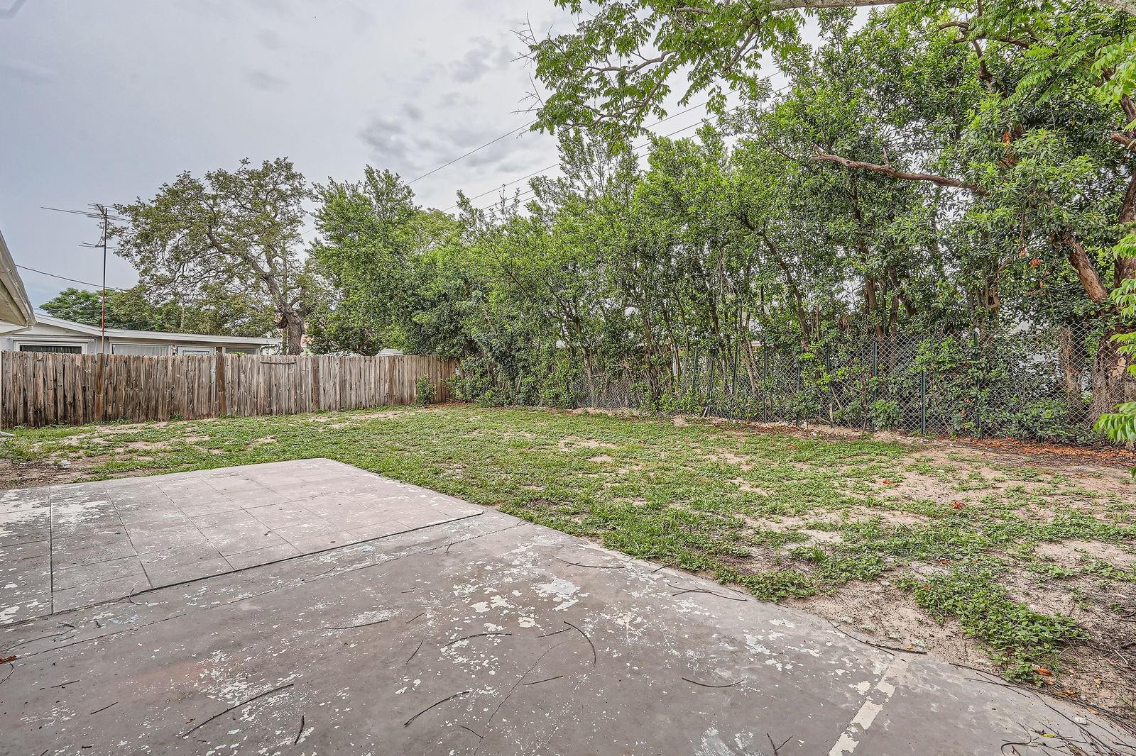 5429 FLORA AVE — photo 30