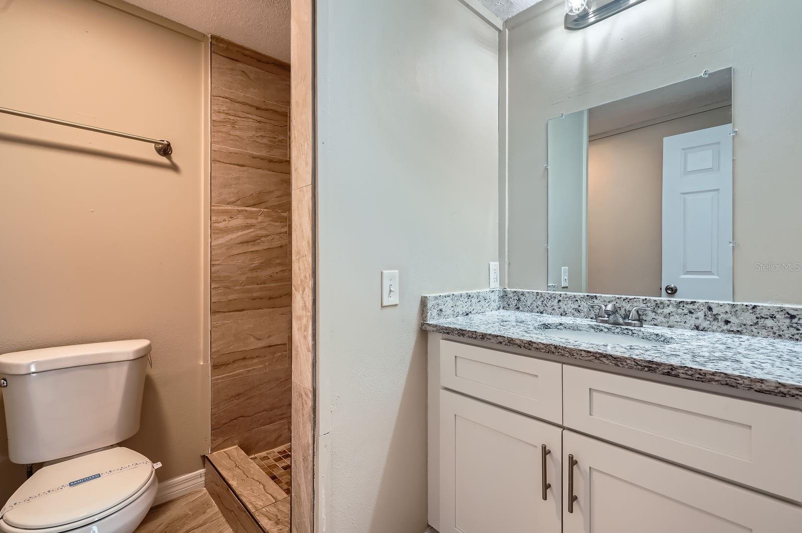 5429 FLORA AVE — photo 19