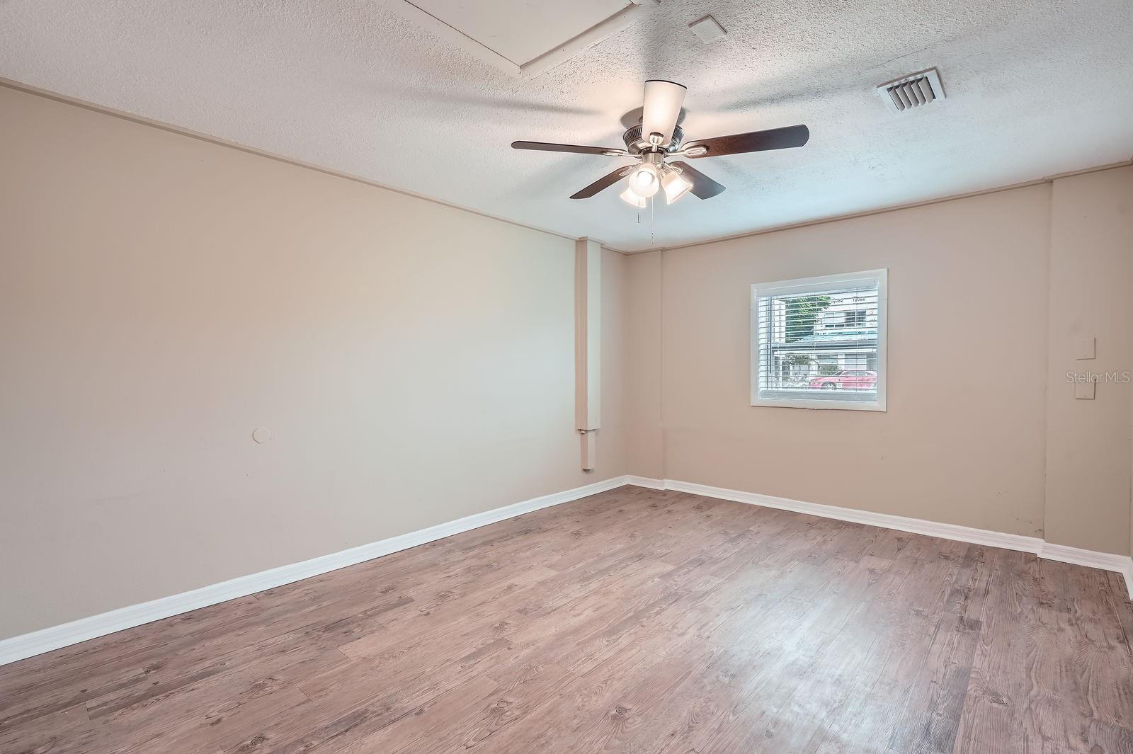 5429 FLORA AVE — photo 17