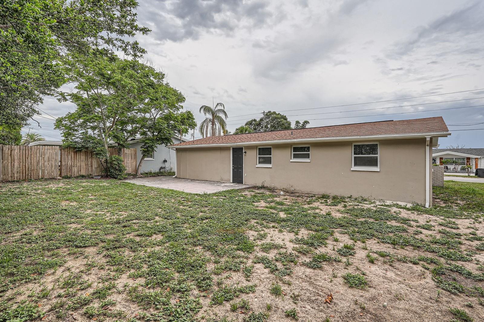 5429 FLORA AVE — photo 32