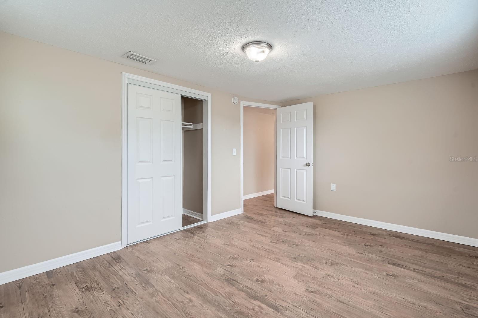 5429 FLORA AVE — photo 27