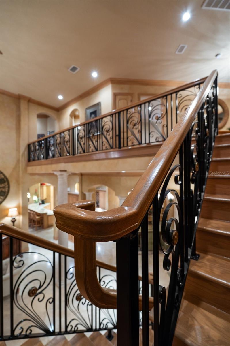 841 PONCE DE LEON DR — photo 41