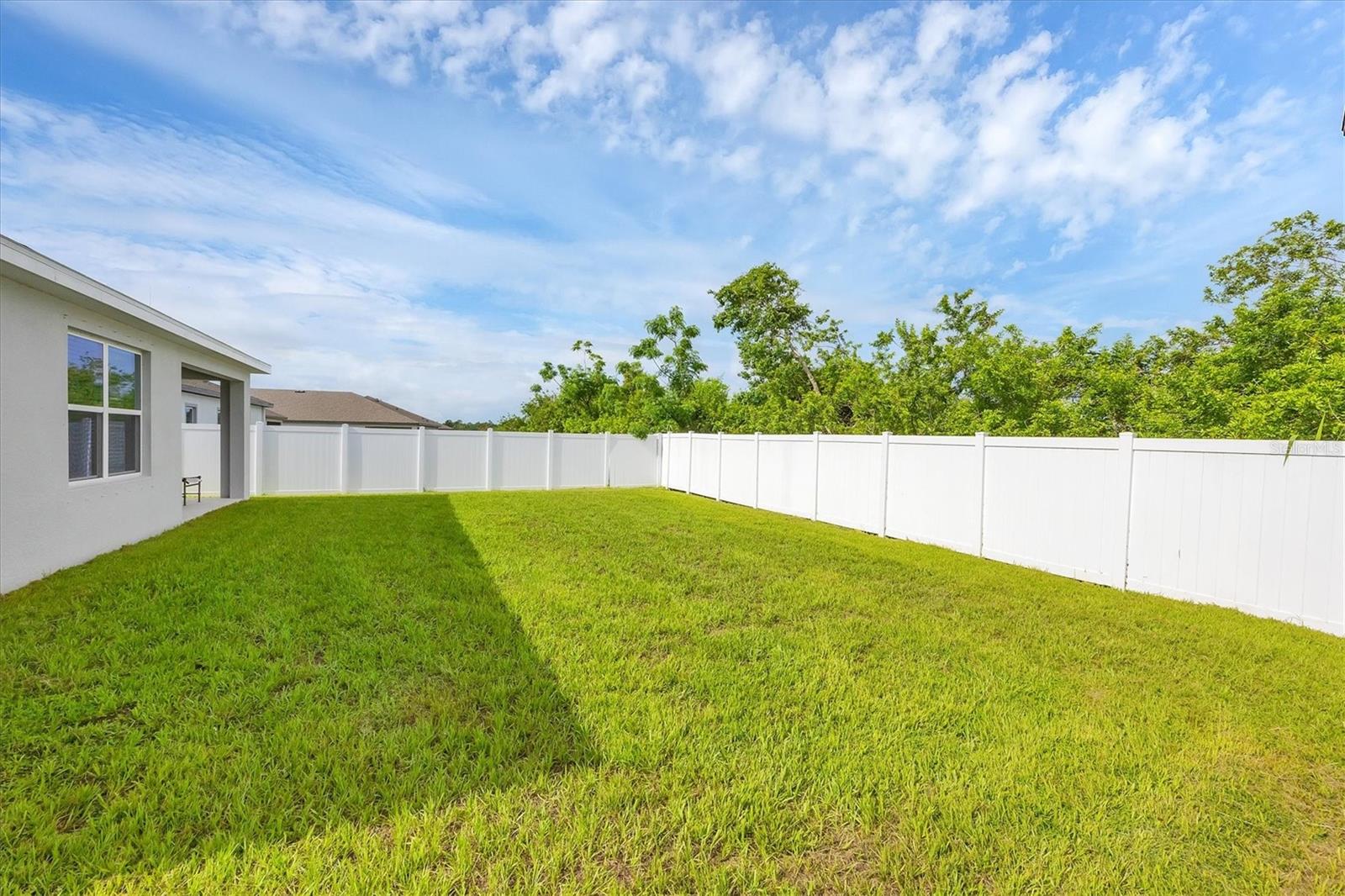 2105 GRAND FLORA TRL — photo 27