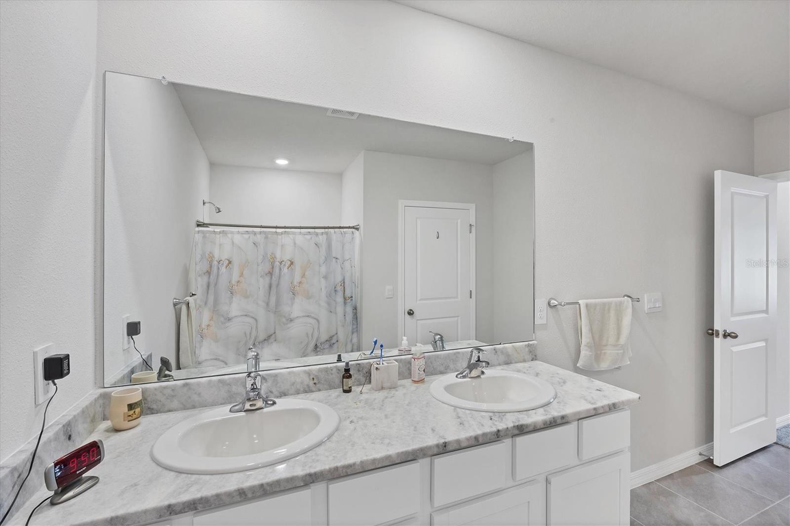 2105 GRAND FLORA TRL — photo 21