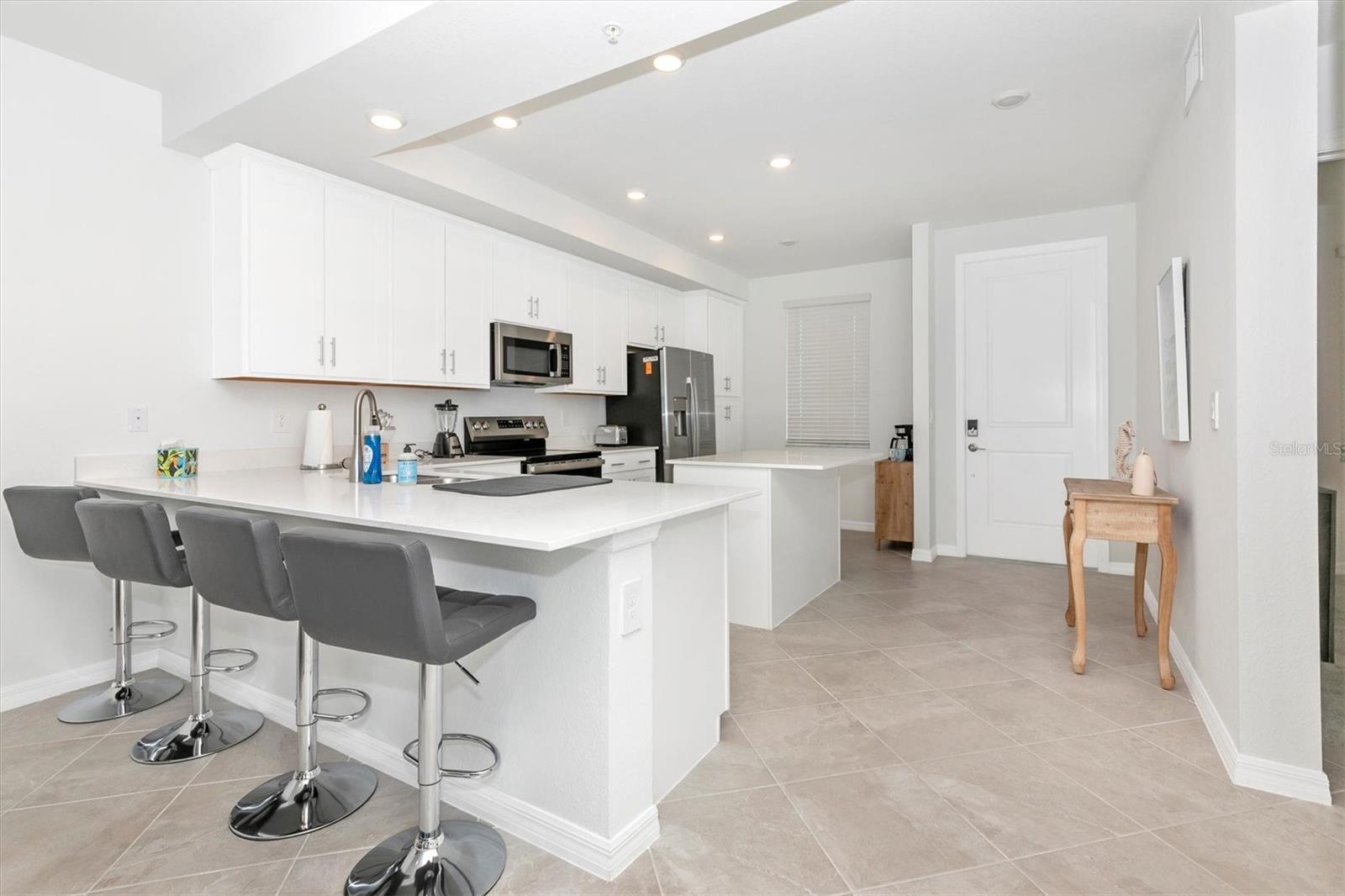 17565 OPAL SAND DR #305 — photo 2