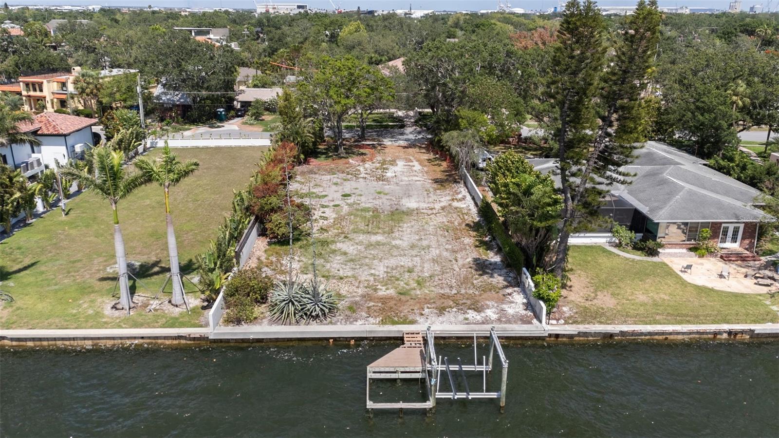 214 BLANCA AVE — photo 22