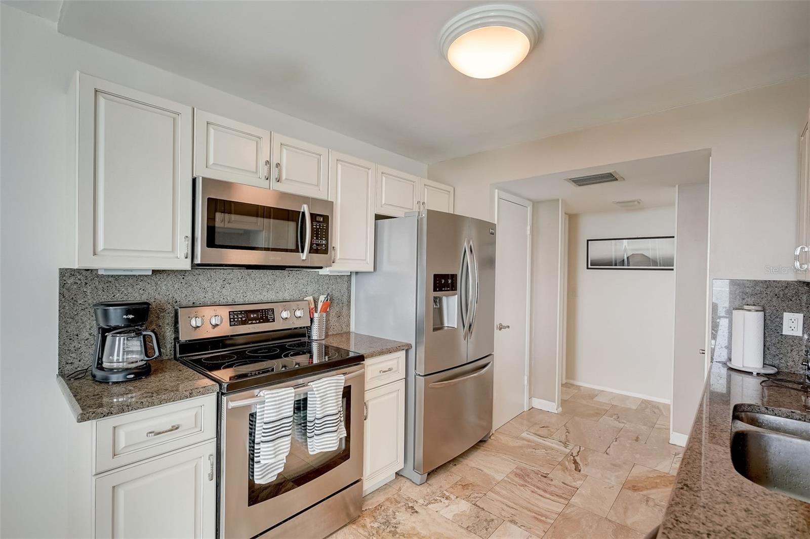 2425 GULF OF MEXICO DR #14B — photo 11