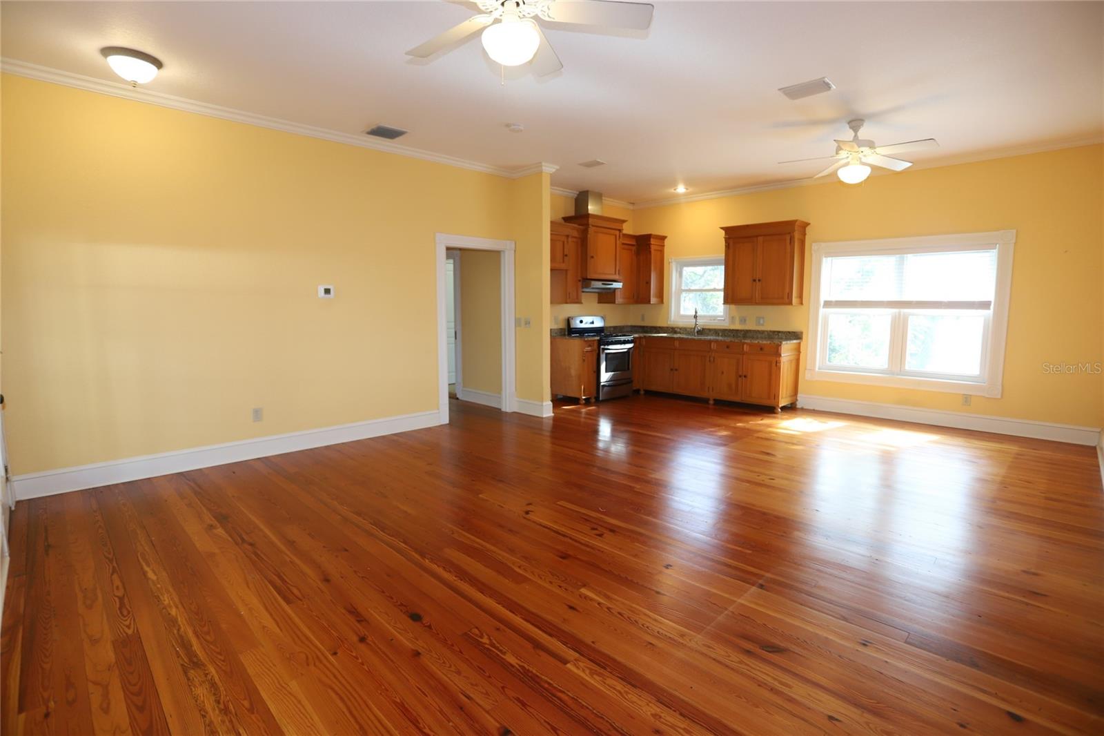 272 ORANGE ST #A-B — photo 32