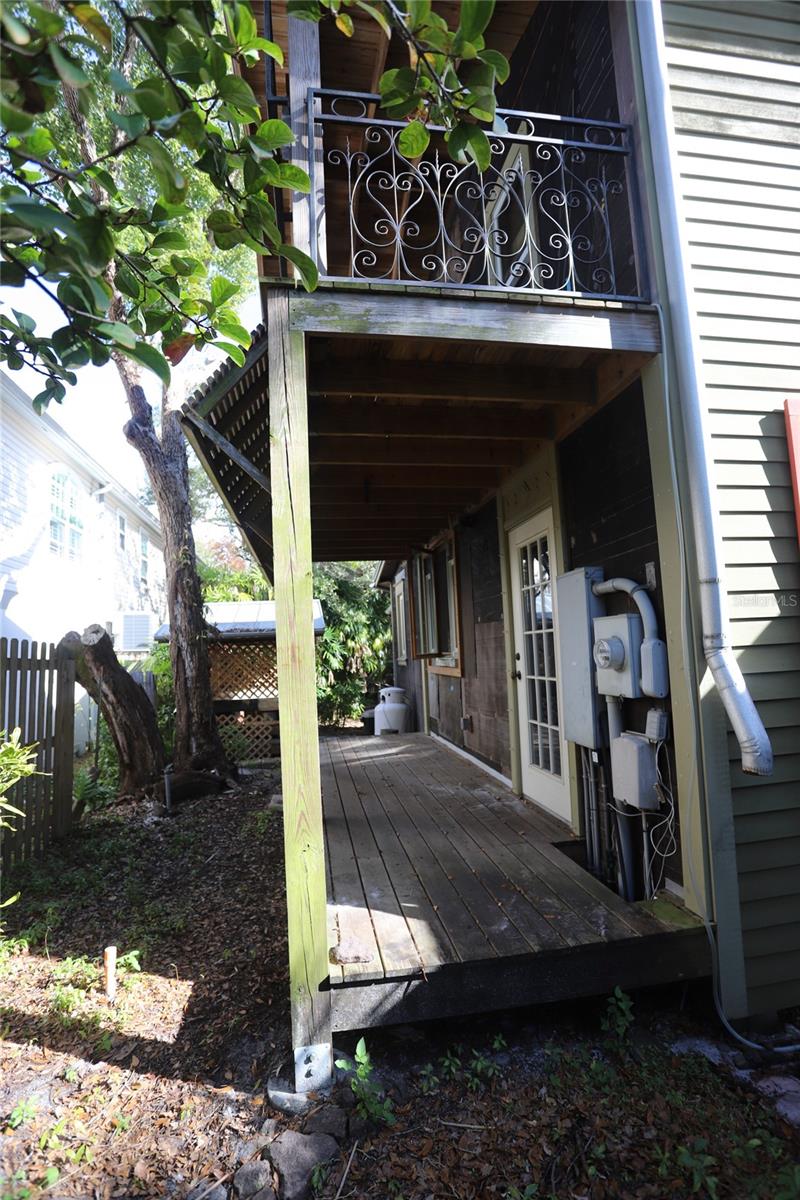 272 ORANGE ST #A-B — photo 22