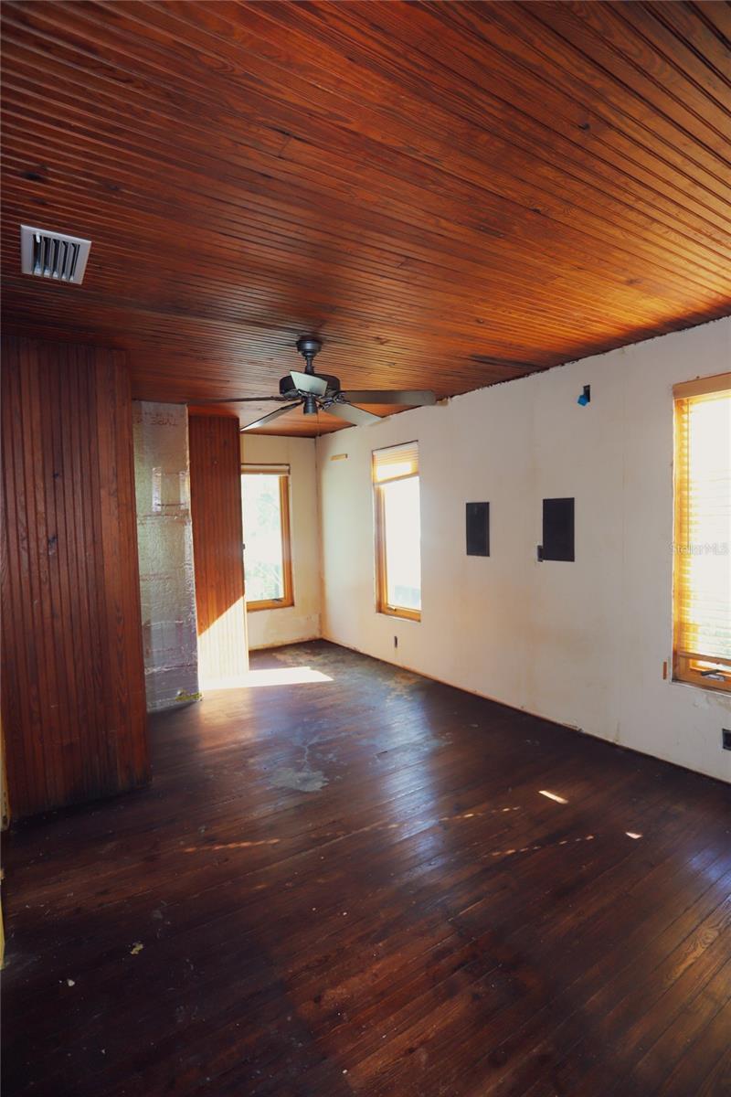 272 ORANGE ST #A-B — photo 16
