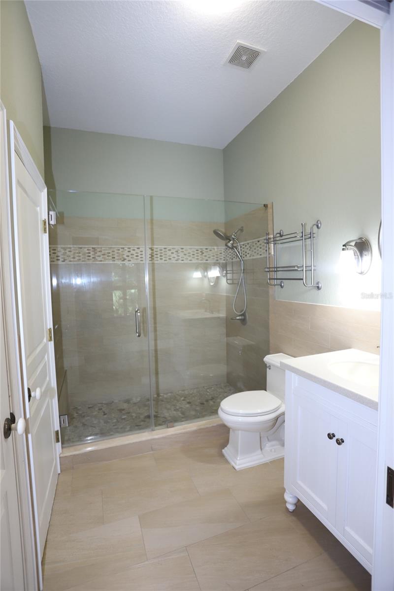 272 ORANGE ST #A-B — photo 38