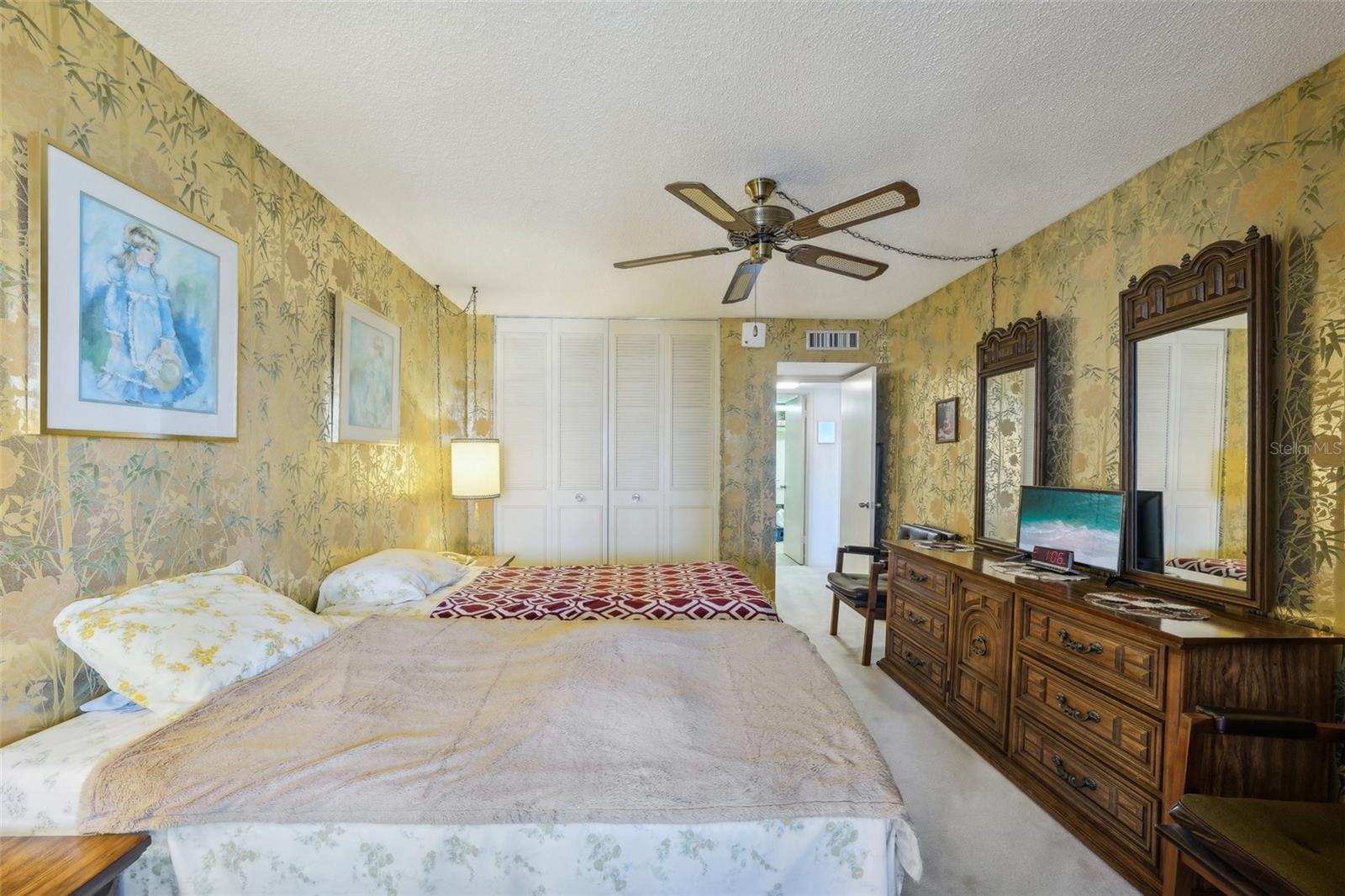 7400 SUN ISLAND DR S #802 — photo 32