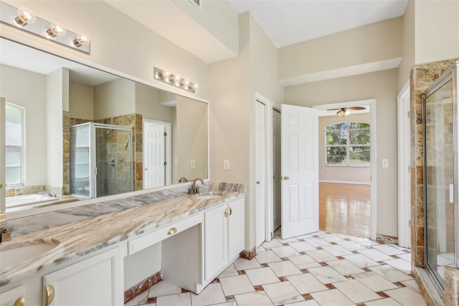 3062 SUTTON WOODS DR — photo 20