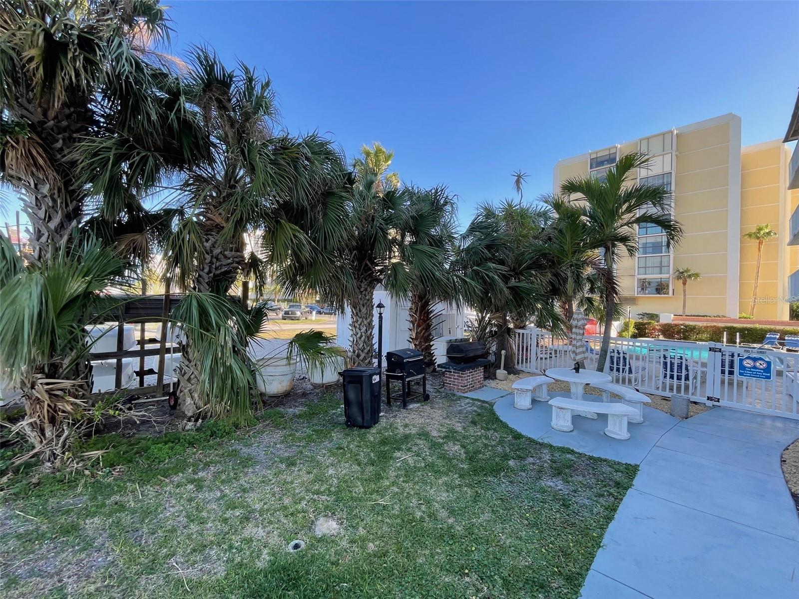 800 BAYWAY BLVD #14 — photo 20