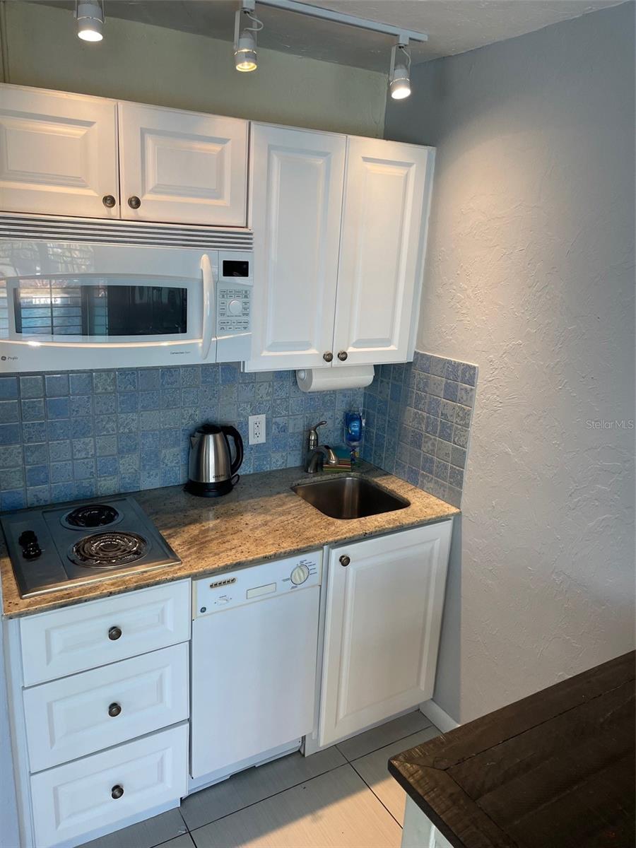 800 BAYWAY BLVD #14 — photo 15