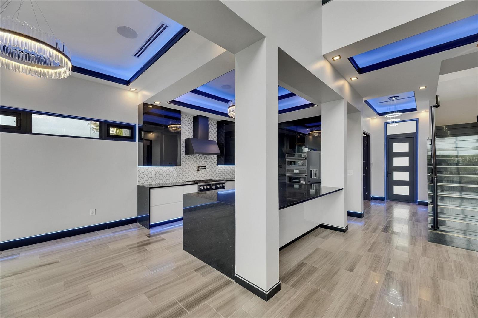 6528 SIMONE SHORES CIR — photo 35